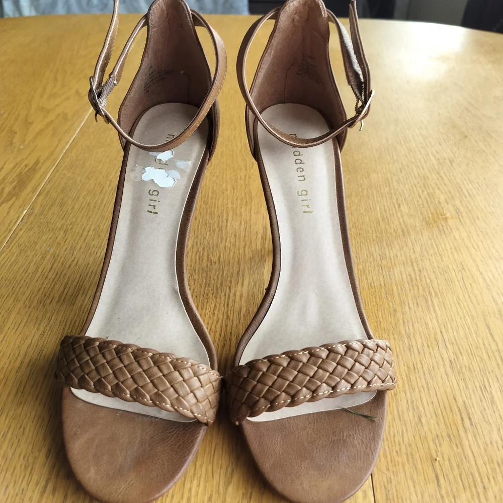 Madden Girl Heeled Sandals Brown Size 9